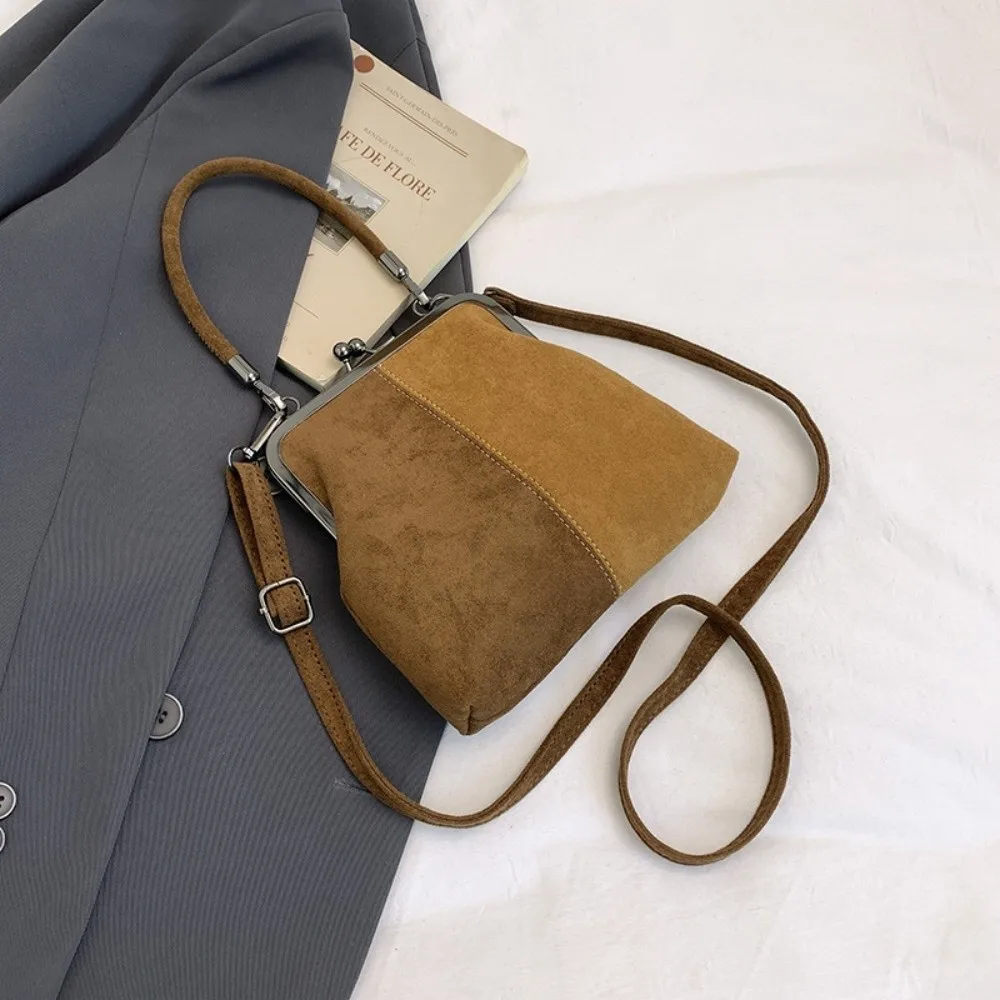 Heritage Lock Bag - Image 8