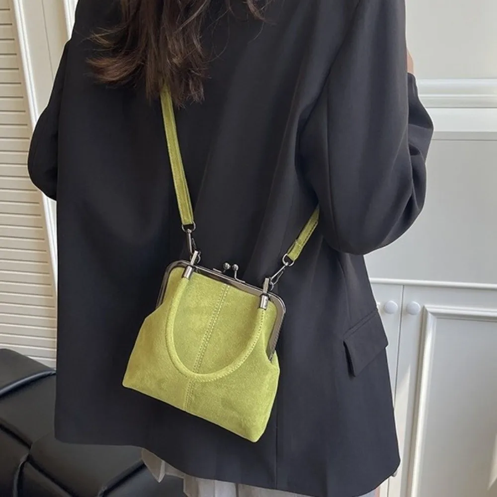 Heritage Lock Bag - Image 4