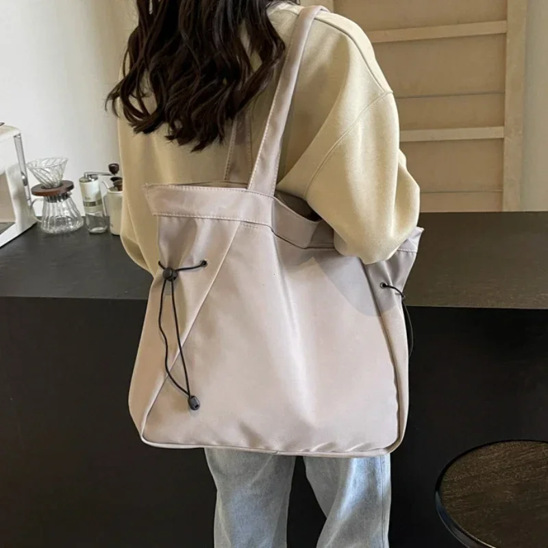 Women's Drawstring Travel Bag - Image 2