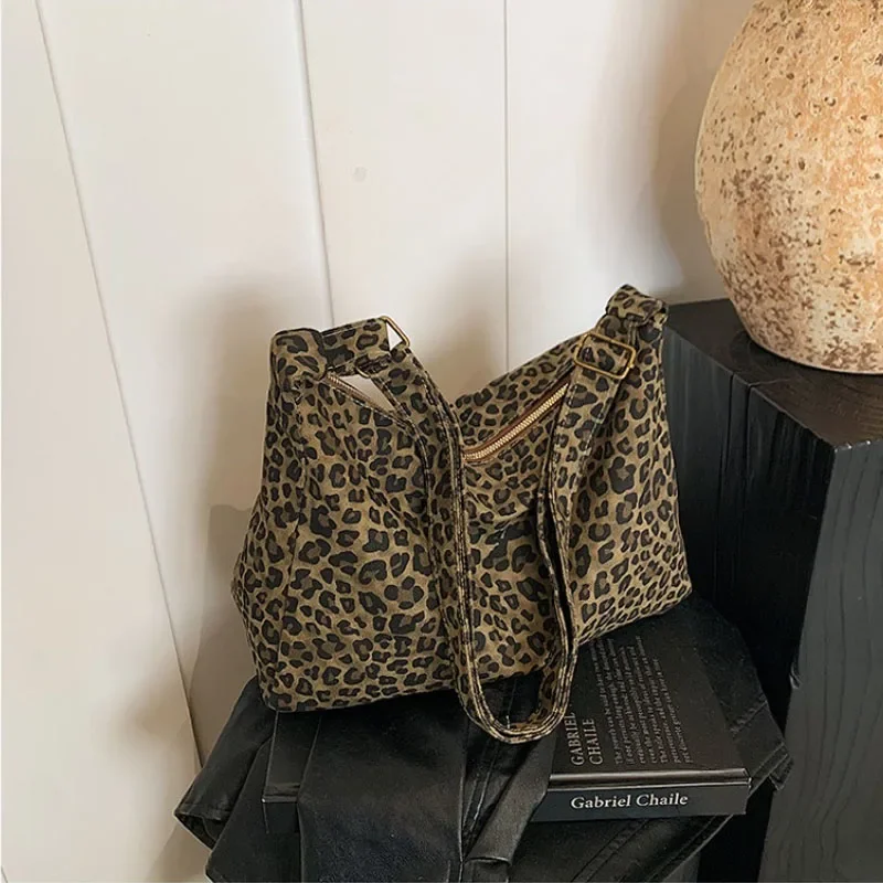 Leopard Print Crossbody Bag - Image 3
